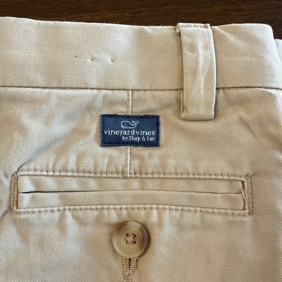 Vineyard Vines Boys Khaki Pants Adjustable Waist Classic Whale Logo size 7 - Picture 2 of 8